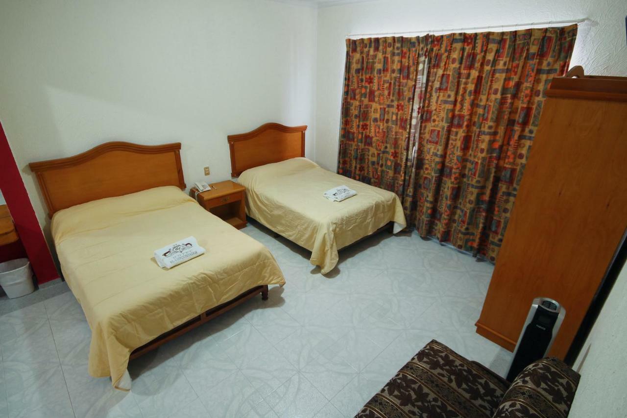 Hotel El Conquistador Monarca. Zitácuaro Екстериор снимка