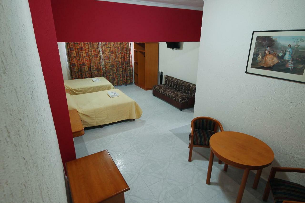 Hotel El Conquistador Monarca. Zitácuaro Екстериор снимка